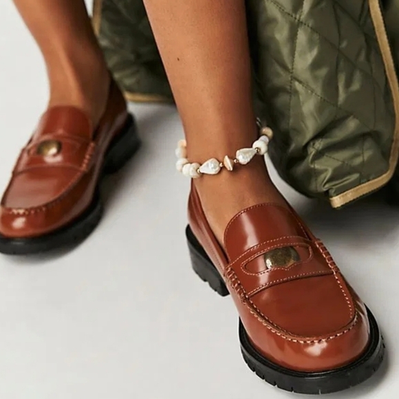 New! Free People Liv Leather Penny Loafers - Picture 2 of 16